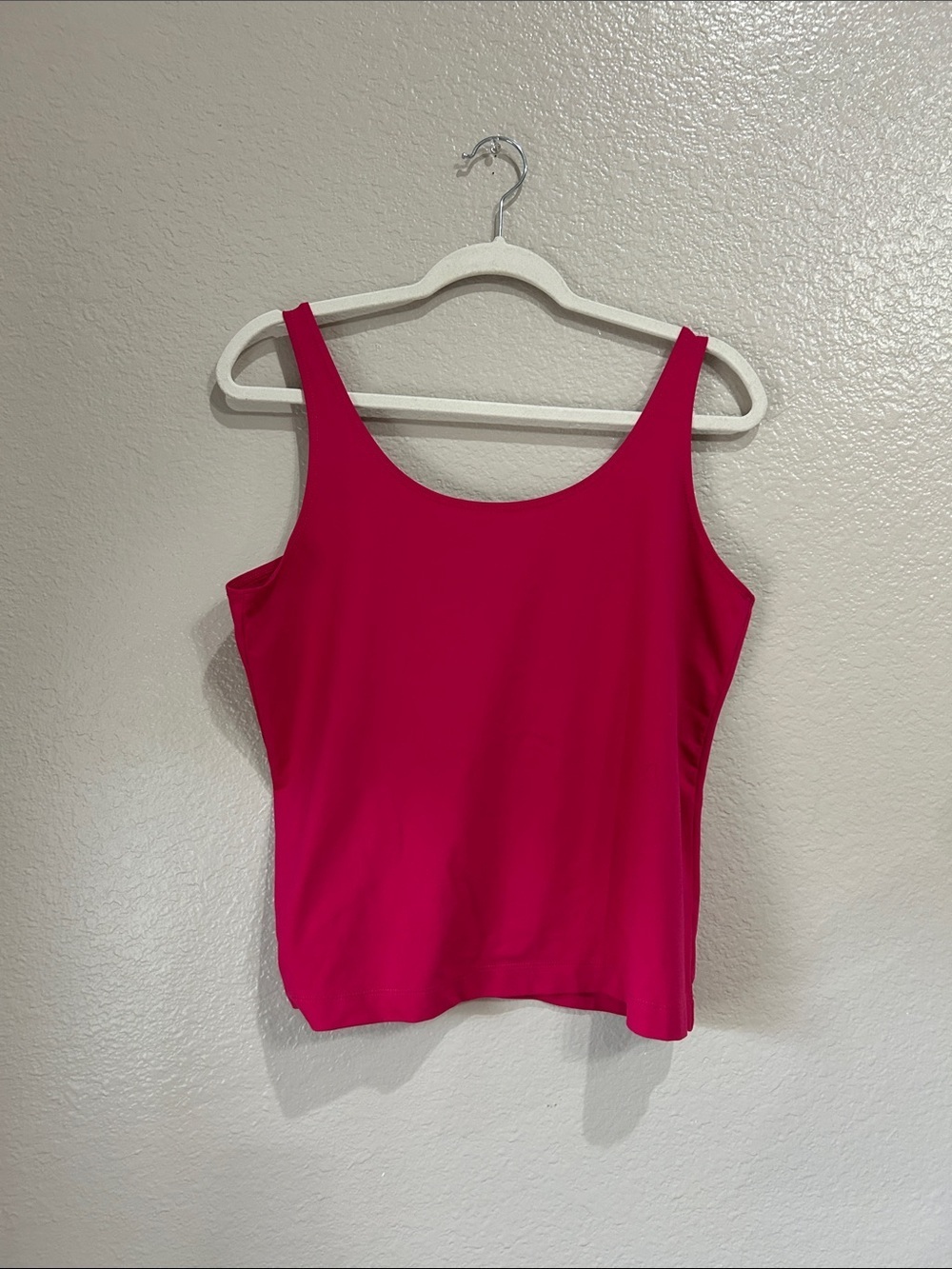 Chico's Hot Pink Scoop Neck Tank Top Sz 2(L) Summer Vacation Casual Chic TC0147
